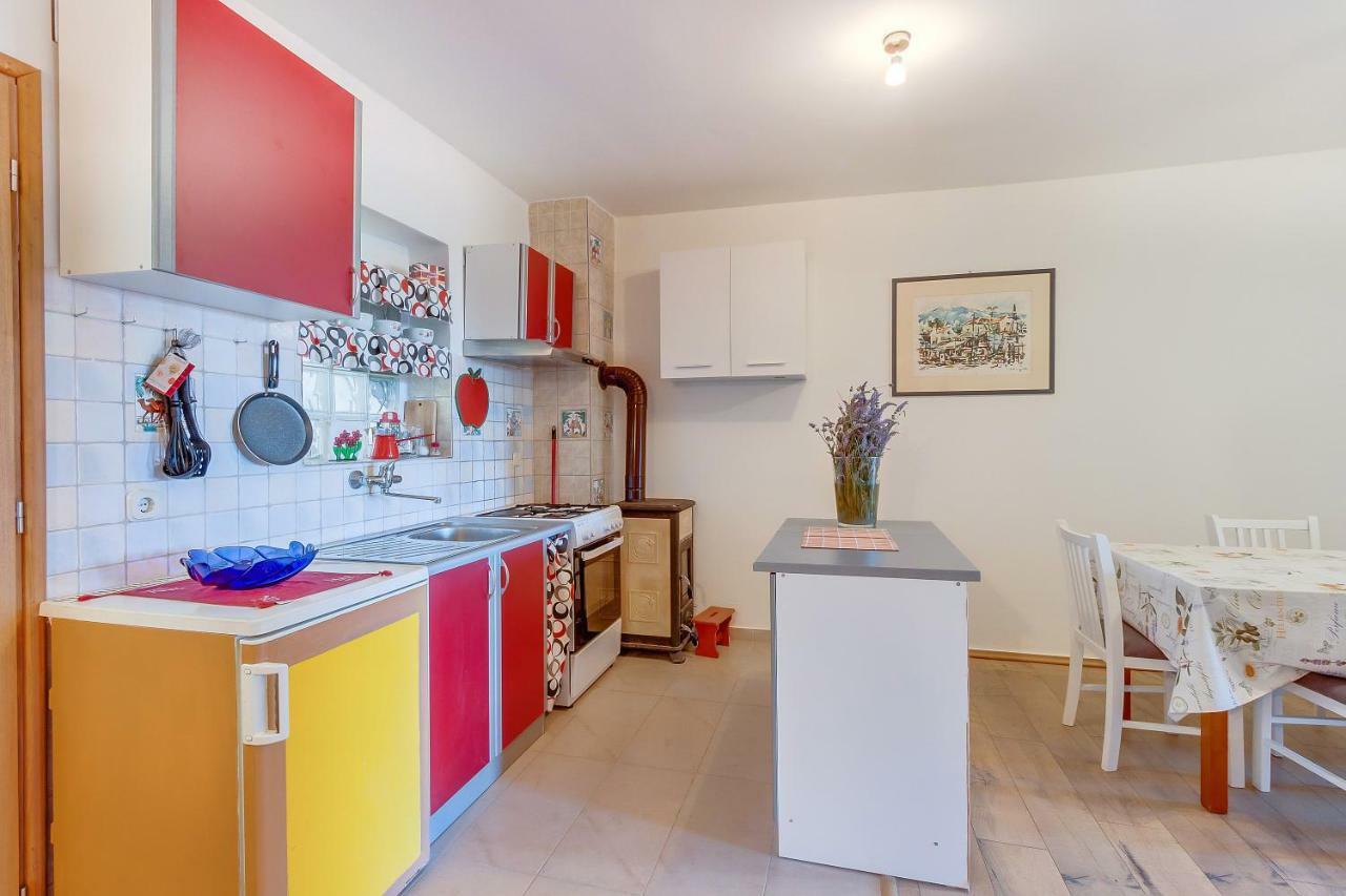 Apartment Matija Čunski エクステリア 写真